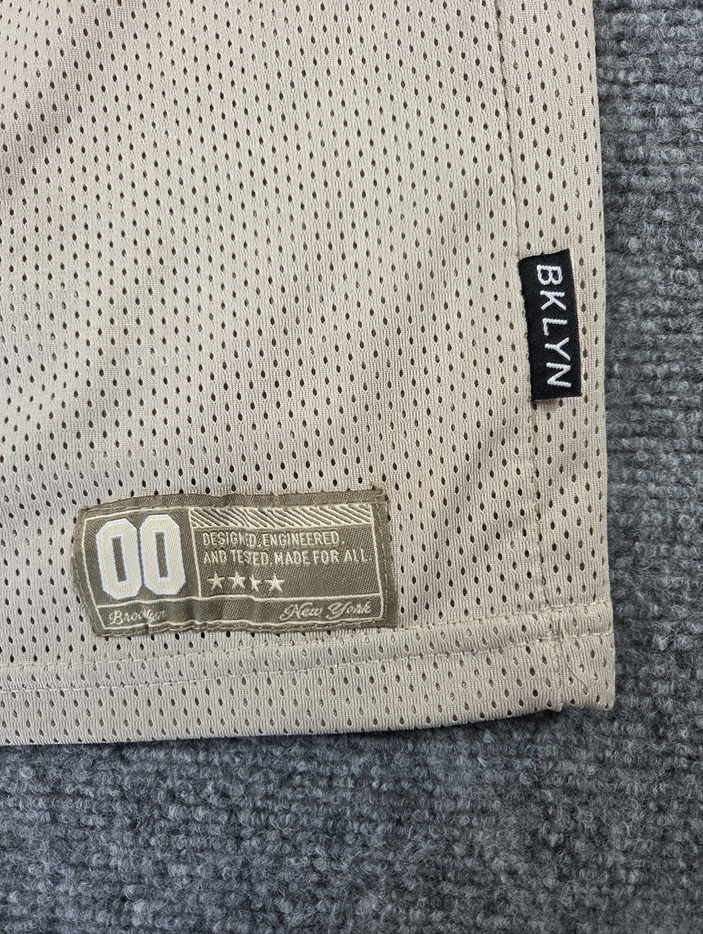 Brooklyn NY 1991 Jersey Shirt Mens Medium Beige Mesh‎ NYC Athletics Streetwear - Picture 2 of 10